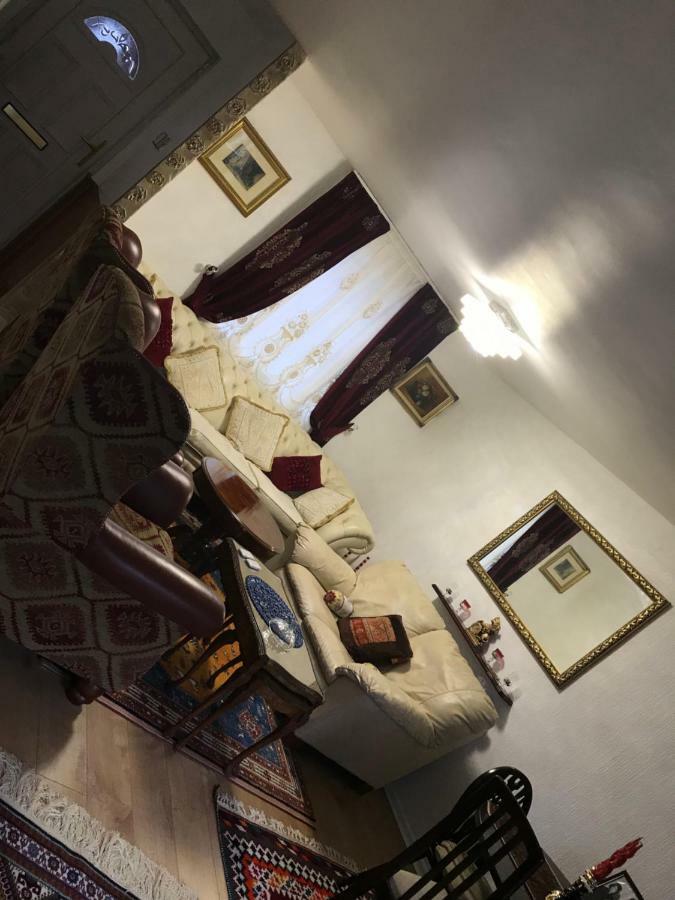 Modern Cosy Room With Private Bathroom Harrow Dış mekan fotoğraf